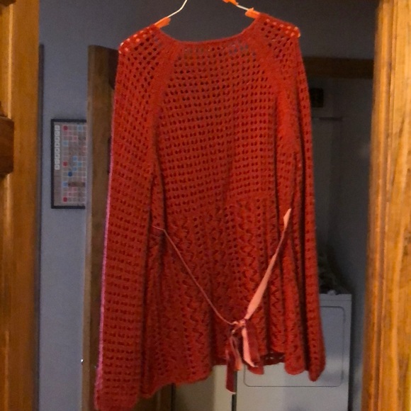 Red sweater - Picture 2 of 2